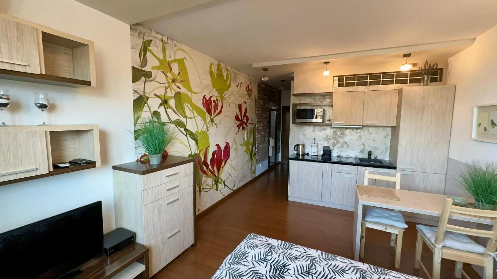 Modern & Cozy Apartment In The Centre Of Krakow Close To The Station Poland