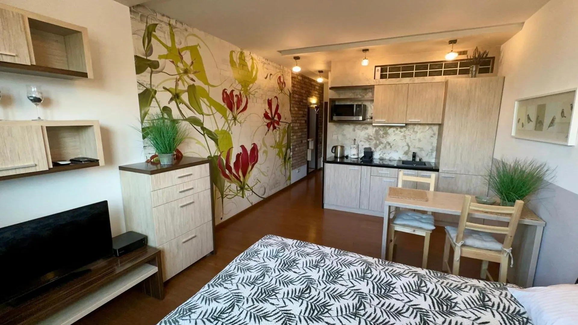 Modern & Cozy Apartment In The Centre Of Krakow Close To The Station