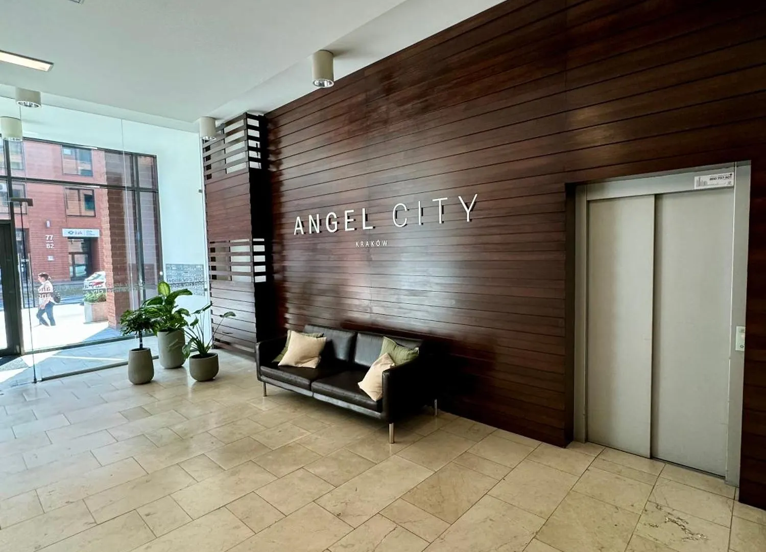 Modern & Cozy Apartment In The Centre Of Krakow Close To The Station